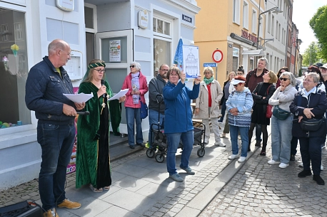 4. Altstadtspaziergang - Stadtspaziergang mit Bürgermeister Jürgen Kliewe und Herzogin Anna